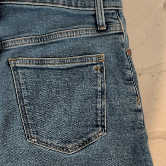 Madewell High-Rise Denim Shorts with a frayed hem in a blue wash. - Picture 7 of 9